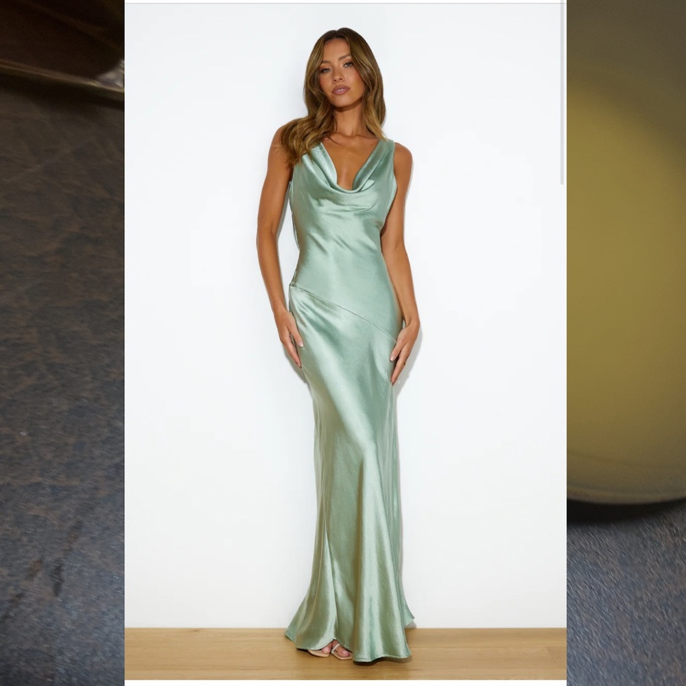 Hello molly sage dress